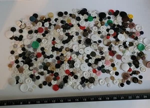 Button Lot Vintage - Picture 1 of 9