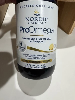 Nordic Naturals W17831 ProOmega-D Xtra líquido aceite de pescado suplemento dietético - 8 oz Foto 1 de 4