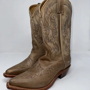 Nocona LD2732 Women’s 8 C Narrow Lagacy Western Boot with Tan Vintage Cow Snip - Picture 1 of 7
