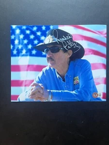 Richard Petty autographed signed Nascar legend King 8x10 photo Beckett BAS coa - Picture 1 of 1
