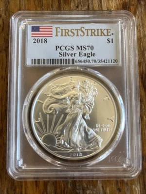 Moneda American Silver Eagle 2018 de $1 graduación profesional MS70 First Strike Foto 1 de 2