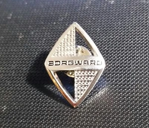Borgward Pin Logo IAA 2015 und IAA 2017 silbern 22x30mm selten+original - Bild 1 von 1