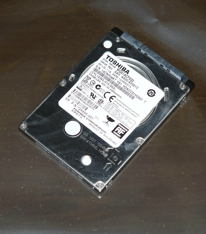 Toshiba 320GB 7200RPM 2.5" SATAIII Laptop high speed Hard Drive MQ01ACF032 NEW - Image 1 of 4