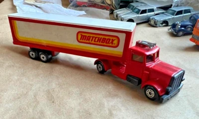 1979 Matchbox 900Superfast TP24 Long Haul Peterbilt Semi Tractor - Image 1 of 3