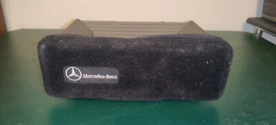 Mercedes-Benz OEM - Cambiador de CD M3198 - A0028207989 - W210 E320 E430 E55 Clase E Foto 1 de 4