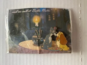 Disney Trading Pins 58915 DLR - Porta Pass annuale 2008 Dining Lady e il vagabondo - Foto 1 di 5