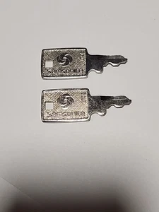 Vintage Samsonsite 170S Gepäck - Aktenkoffer Schlüssel 2er Set passendes Paar 170 S - Bild 1 von 4