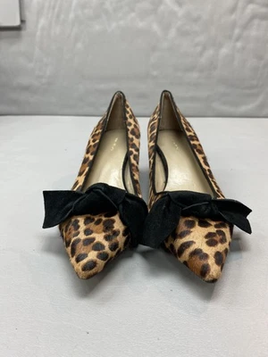 Ann Taylor туфли женщин размер 8 леопард икры волос бант вкратце носок котенок насосы - Изображение 1 из 4