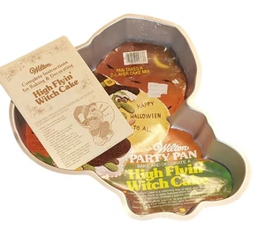1981 Wilton Party Kuchenform Flyin' High Witch Halloween mehr 502-3398 Anleitung - Bild 1 von 7