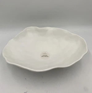 Pottery Barn Nube Outdoor Oval Bowl White 12 x 17 in #1603 - Picture 1 of 3