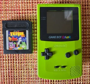 Nintendo Game Boy Color Handheld-System - Kiwi limettengrün mit Tetris DX-Spiel - Bild 1 von 6