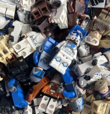 LEGO Star Wars Minifigure x5 Bulk Suprise Packs! - image 1 of 4