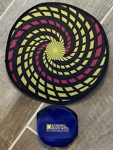 Disco volador de nailon expandible de 9,75 pulgadas colapsa en KBH Hotel, bolsa de nailon Maui - Imagen 1 de 4