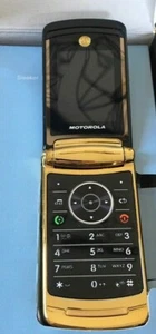 Motorola RAZR2 V8 Flip GSM Unlocked, Gold , same day dispatch - Picture 1 of 1