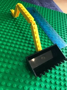 Lego Technic Construcción JCB Tractor 9 Dientes Excavadora Cubo Delantero + Brazos Flexi - Imagen 1 de 5