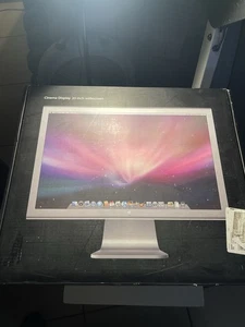 Apple Cinema Display 20-Inch A1081 - Picture 1 of 13