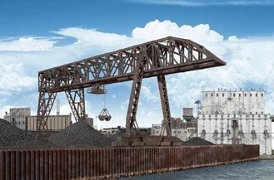 Walthers Cornerstone 933-2906 HO Scale Bridge Crane -- Kit - Image 1 of 1