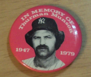 Vintage 1947-1979 Baseball MEMORIAL Pin-Back PINK Button ~ "THURMAN MUNSON" ~ (JC) - Bild 1 von 5
