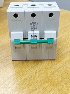 Federal Electric HBNA Stab-Lok  16 Amp Type 2 BS 3871  Part 1 -  3 Phase mcb. - Picture 1 of 10
