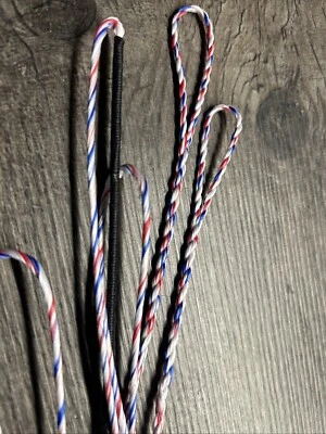 Custom built flemish twist bow string 16 strand bcy spectra Red White Blue - Image 1 of 4