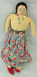 Vintage Native American Navajo Cloth Doll with Beaded Necklace Handmade - Picture 1 of 5