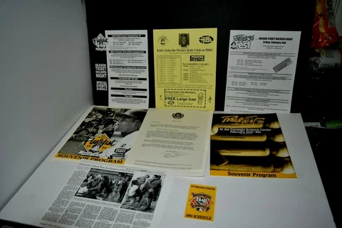 RARE ROBERTO CLEMENTE FOUNDATION, 1994 ALL-STAR PIRATEFEST TICKET, SCHEDULE, LOT Cover