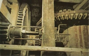 (az52) The Cog Pit The Water Mill Calbourne - Isle of Wight Postcard - Picture 1 of 2