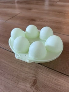 Green Jello Jigglers Smooth Egg Mold Shooters - Picture 1 of 5