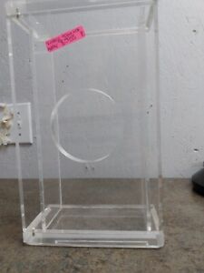 MidCentury Modern LUCITE Clear Acrylic Tissue Box Holder Cover Vintage