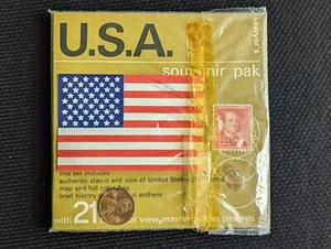 USA Souvenir Pak Sawyers Viewmaster A-996 Coin Stamp Booklet - Picture 1 of 7