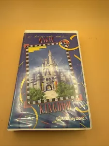 A Day at the Magic Kingdom - Walt Disney World - 1991 VHS Tape Movie Video RARE - Foto 1 di 11
