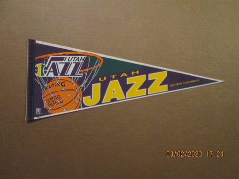 NBA Utah Jazz Vintage 1990's Western Conference Team Logo Basketball Pennant Cover