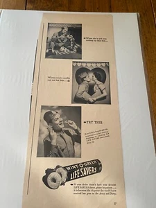 Vintage 1943 Life Savers Wint-O-Green Everybody's Breath Offends U.S. Soldier ad - Picture 1 of 1