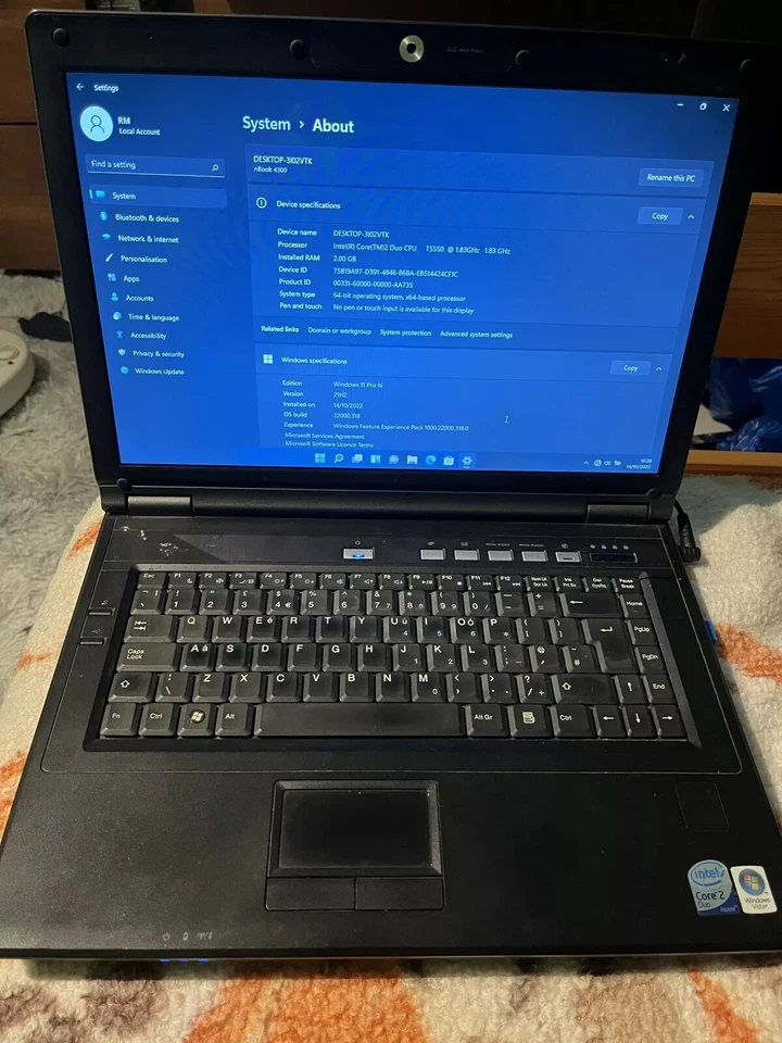 RM Nbook 4300 FL91 1.83Ghz 2gb ram 120gb hdd Windows 11 Laptop - Image 1 of 4