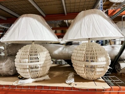 Lámpara de mesa Serena & Lily Obispo Foto 1 de 2