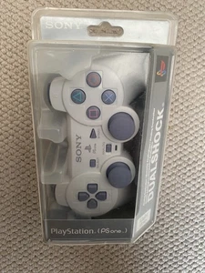 PS1 BNIB official Light Grey Controller - (SCPH-110 E) Factory Sealed very rare - Picture 1 of 8