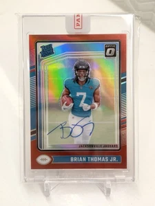 2024 Brian Thomas Jr. #'d /75 Donruss Optic Rated Rookie ON CARD AUTO Red Prizm - Bild 1 von 2