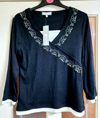 KEY WEST ЧЕРНЫЙ И БЕЛЫЙ ВЫШИТЫЙ 3/4 РУКАВ ФУТБОЛКА РАЗМЕР M НОВЫЙ С ЯРЛЫКАМИ - Изображение 1 из 3