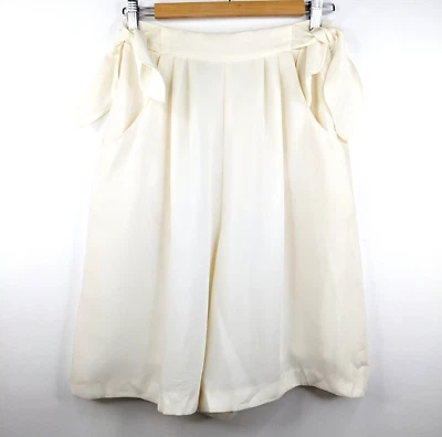 Joseph  Ribkoff Vintage 80s women Cream White Skort Pleated Shorts Size 8 Small - Image 1 of 4