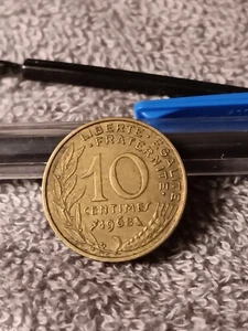 1968 French 10 Centimes - Picture 1 of 10