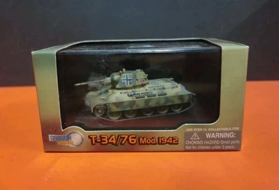 Dragon Armor German Tank T-34/76 Mod. 1942  1/72 Scale - Image 1 of 4