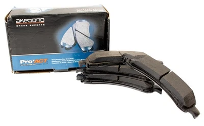 Pastillas de freno de disco cerámicas traseras Akebono ProACT aptas para Chevrolet Tahoe ACT974 2003-2006 Foto 1 de 4