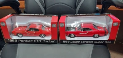 Dodge Coronet Super Bee y Pontiac GTO Judge 2013 Weil-McLain 1969 autos diecast Foto 1 de 4