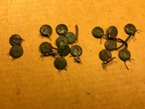 Menge 16 Vintage CRL Keramik Scheiben Kondensatoren 1953 Gitarre Verstärker Kappen .01 .005  - Bild 1 von 4