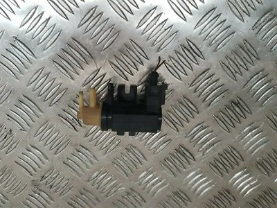 Válvula solenoide turbo TDI Volkswagen EOS 2007 2L 1K0906627A Foto 1 de 3