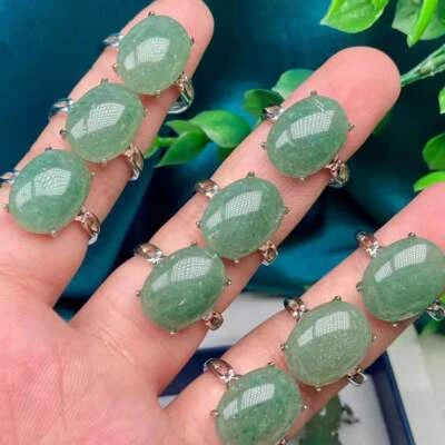 Lote al por mayor de 10 piezas de anillos enchapados en plata para mujer de jade esmeralda de piedra natural Foto 1 de 4