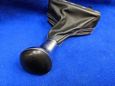 Perilla de manija de palanca de cambios de transmisión puntada blanca Audi S7 2013-15 A6 A7 Foto 1 de 4