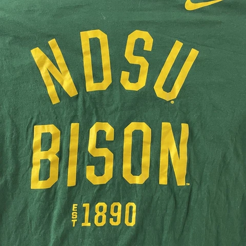 NDSU Bison Nike Tee Athletic Cut Short Sleeve T Shirt Men's Large Green Yellow Cover