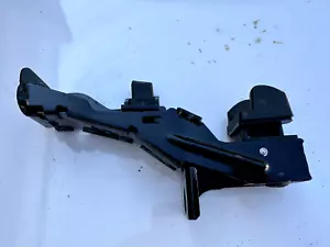 For BMW E93 OEM M3 Roof Mount convertible top 7183273 S65 Bracket - Bild 1 von 3