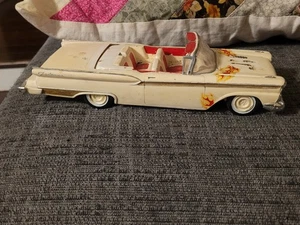 Built up Original Issue1959 Ford Fairlane 500 Convertible 3 in 1 Model car 1/25 - Picture 1 of 14